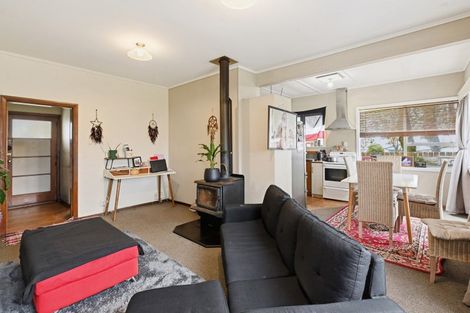 Photo of property in 38 Dickens Street, Owhata, Rotorua, 3010