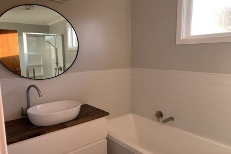 Photo of property in 4 Lyon Street, Marton, 4710