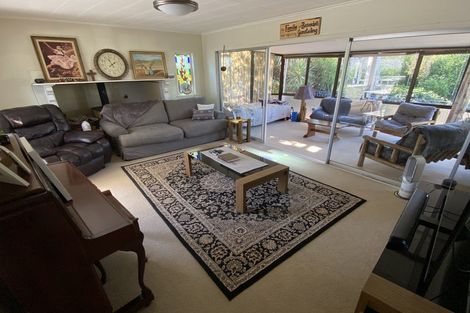 Photo of property in 2/214 Bleakhouse Road, Mellons Bay, Auckland, 2014