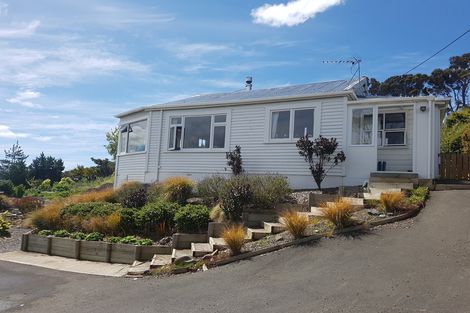 Photo of property in 75 Oxley Crescent, Broad Bay, Dunedin, 9014