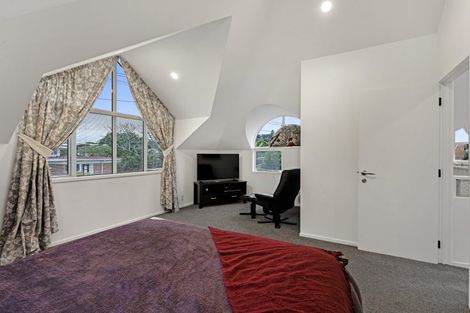 Photo of property in 1b Adrienne Place, Onehunga, Auckland, 1061