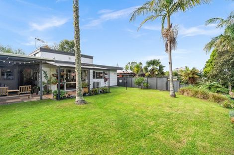 Photo of property in 17 Parkland Crescent, Te Kamo, Whangarei, 0112