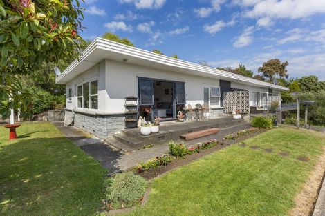 Photo of property in 73 Great North Road, Saint Johns Hill, Whanganui, 4501