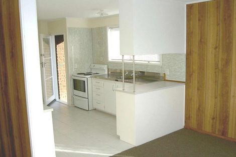 Photo of property in 4 Sabot Place, Massey, Auckland, 0614