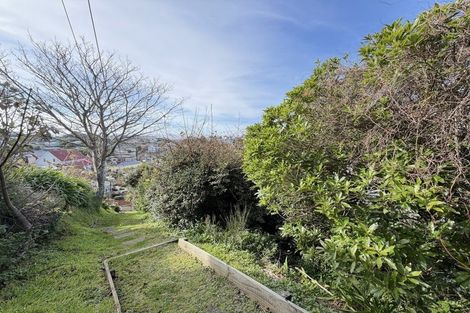 Photo of property in 5 Charlotte Avenue, Brooklyn, Wellington, 6021