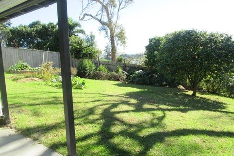 Photo of property in 21 Oruamo Place, Beach Haven, Auckland, 0626