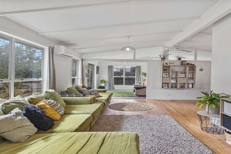 Photo of property in 1 Elmwood Place, Manurewa, Auckland, 2102