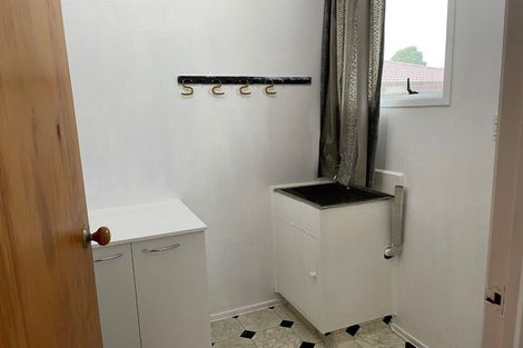 Photo of property in 5 Damson Place, Bucklands Beach, Auckland, 2012