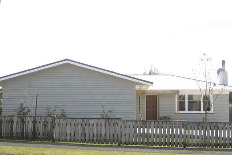 Photo of property in 36 Antonio Street, Stratford, 4332