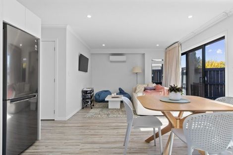 Photo of property in 1/59 Oakfield Crescent, Pukete, Hamilton, 3200