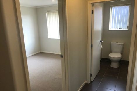 Photo of property in 28a Rosier Road, Glen Eden, Auckland, 0602