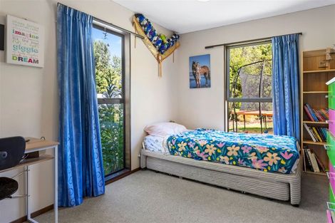 Photo of property in 102 Eders Road, Woodend, 7610