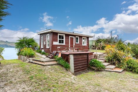 Photo of property in 62 Otakou Golf Course Road, Otakou, Dunedin, 9077