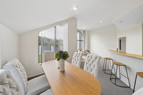 Photo of property in 23 Amesbury Drive, Churton Park, Wellington, 6037