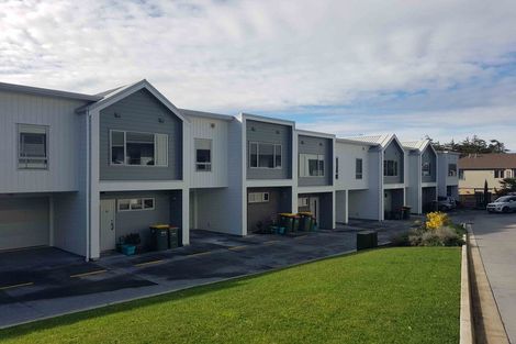 Photo of property in 12/19u Ruakiwi Road, Hamilton Lake, Hamilton, 3204