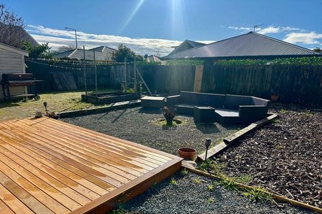 Photo of property in 5 Prossers Road, Saint Martins, Christchurch, 8022