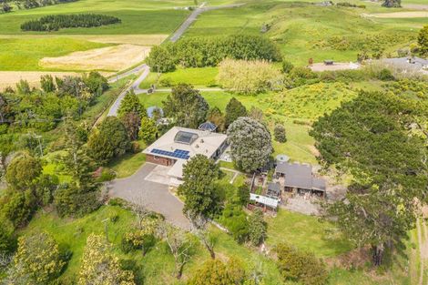 Photo of property in 210 Waitarere Beach Road, Waitarere, Levin, 5574