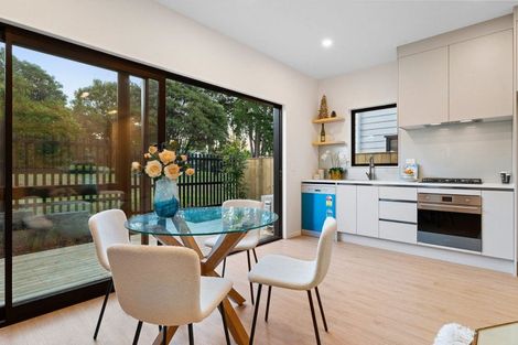 Photo of property in 30a/2 Tirimoana Road, Te Atatu South, Auckland, 0602