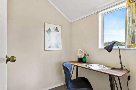 Photo of property in 11a Central Park Drive, Te Atatu South, Auckland, 0610