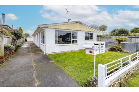 Photo of property in 28 Collingwood Street, New Brighton, Christchurch, 8061