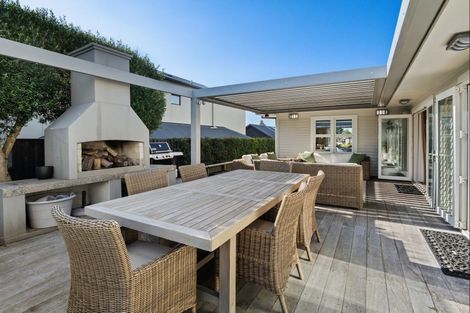 Photo of property in 28 Rita Street, Mount Maunganui, 3116
