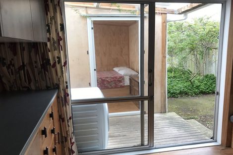 Photo of property in 94 Tannadyce Street, Strathmore Park, Wellington, 6022