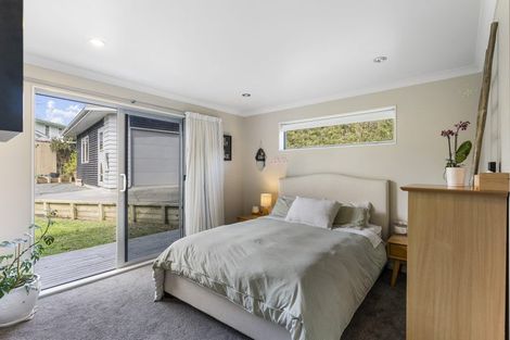 Photo of property in 6 Poplar Road, Stanmore Bay, Whangaparaoa, 0932