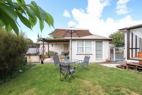 Photo of property in 28 Caxton Street, Onekawa, Napier, 4110
