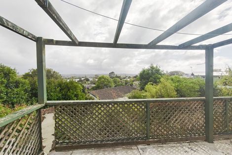 Photo of property in 37 Seon Place, Birkdale, Auckland, 0626