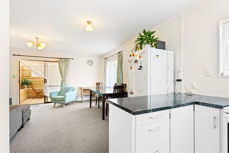Photo of property in 1/50a Tawa Crescent, Manurewa, Auckland, 2102