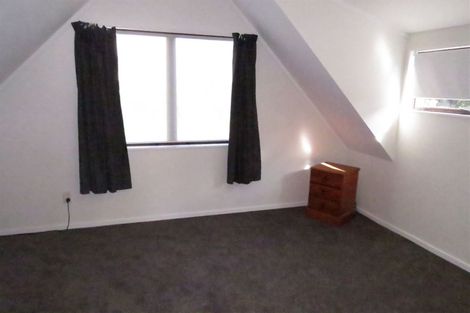 Photo of property in 2/133b Manuka Road, Bayview, Auckland, 0629