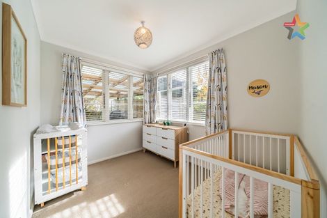 Photo of property in 1 Waldie Grove, Avalon, Lower Hutt, 5011