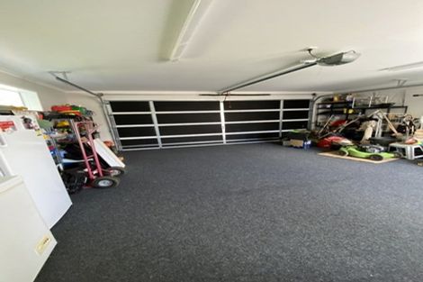 Photo of property in 28 Queen Street, Cambridge, 3434