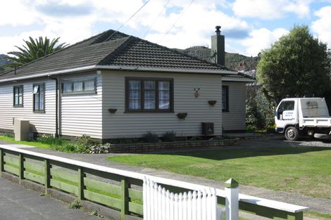 Photo of property in 26 Burden Avenue, Wainuiomata, Lower Hutt, 5014