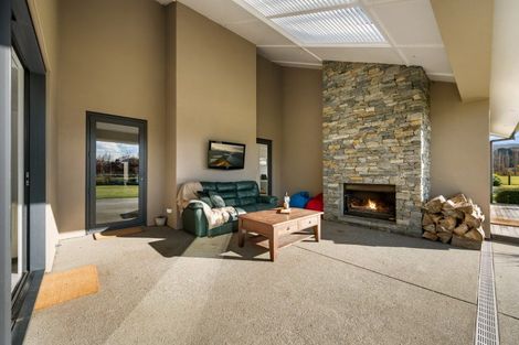 Photo of property in 96 Mcintosh Road, Blackmans, Alexandra, 9391