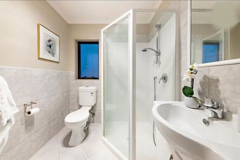 Photo of property in 147 Keri Vista Rise, Papakura, 2110