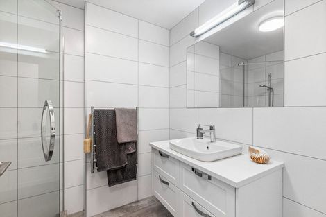 Photo of property in 91 Panorama Heights, Orewa, 0931