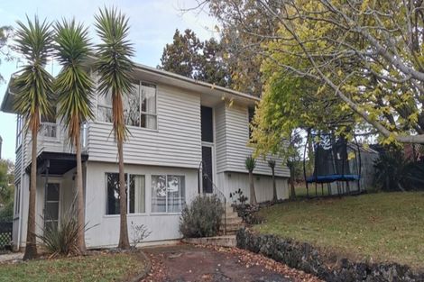Photo of property in 14 Freyberg Place, Howick, Auckland, 2014