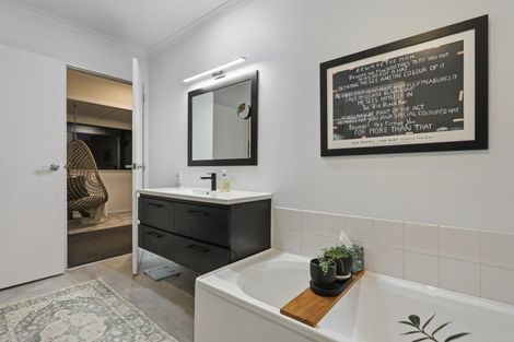 Photo of property in 2/69 Orkney Road, Mount Maunganui, 3116