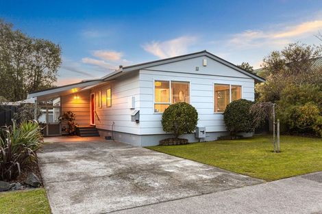 Photo of property in 48 Tweed Road, Papakowhai, Porirua, 5024