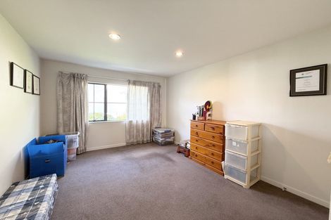 Photo of property in 46 Bur Oak Terrace, Schnapper Rock, Auckland, 0632