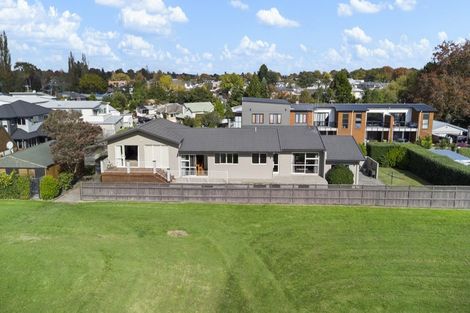 Photo of property in 25 Kelvin Place, Hamilton East, Hamilton, 3216