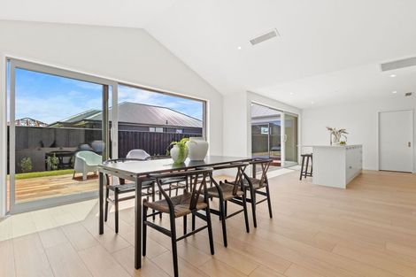 Photo of property in 52 Greig Crescent, Amberley, 7410