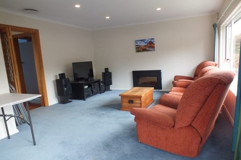 Photo of property in 8 Pamir Street, Mairehau, Christchurch, 8052