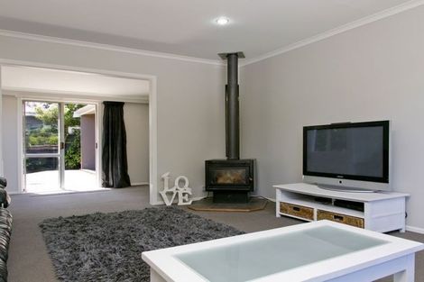 Photo of property in 2 Laughton Street, Taupo, 3330