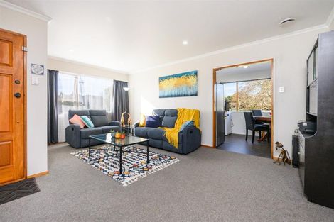 Photo of property in 21 Flower Street, Bulls, 4818