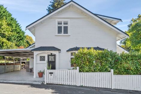 Photo of property in 32 Brougham Street, Nelson South, Nelson, 7010