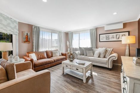 Photo of property in 3 Burwood Terrace, Gulf Harbour, Whangaparaoa, 0930