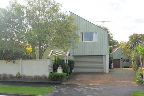 Photo of property in 8 Guinness Crescent, Ilam, Christchurch, 8041