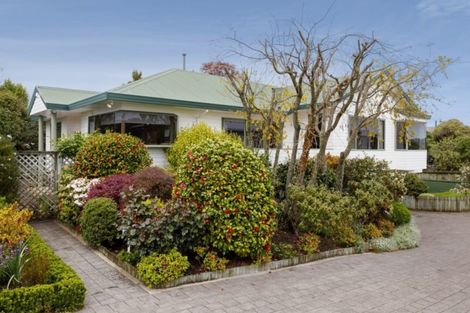 Photo of property in 59 Rokino Road, Hilltop, Taupo, 3330